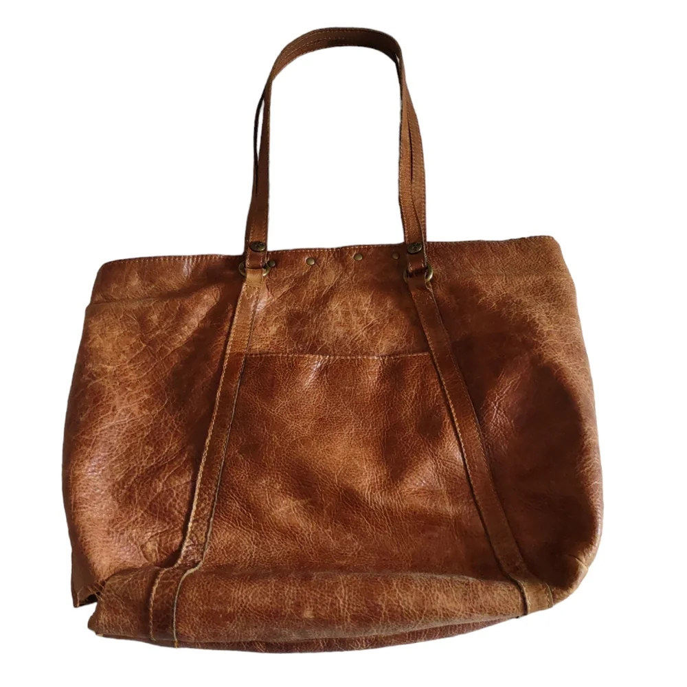 Patricia Nash Tan Italian Leather Benvenuto Studded Tote Bag *FLAWED*